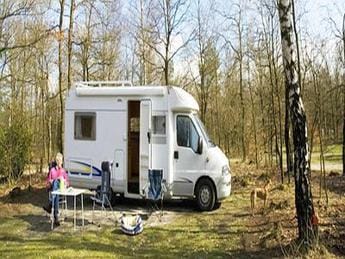 Galleria foto 'Più camper e aree di sosta, sostenere il turismo all’aria aperta' - foto 1