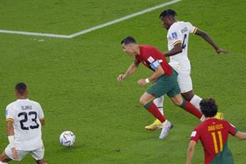 Galleria foto 'Portogallo-Ghana, Cristiano Ronaldo gol da record' - foto 1