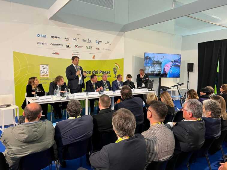 Turismo sostenibile: accordo tra Regione e Anci Puglia per lo sviluppo di cammini e bike economy – VIDEO