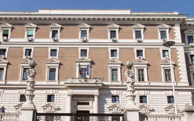 Galleria foto 'Rave party, fonti Viminale “Norma non lede la libertà di manifestare”' - foto 1