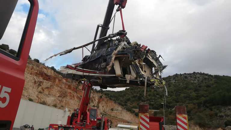 Elicottero precipitato sul Gargano: rimossa la carcassa – VIDEO