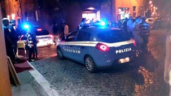 Galleria foto 'Roma, senzatetto aggredito a Trastevere: individuati due giovani' - foto 1