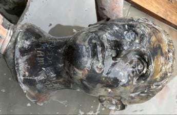 Galleria foto 'San Casciano dei Bagni, ritrovate oltre 20 statue di bronzo ben conservate' - foto 1