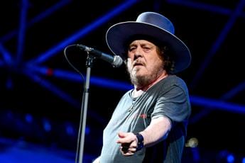 Galleria foto 'Sanremo 2023, Zucchero: “Mai inviato brano ad Amadeus”' - foto 1