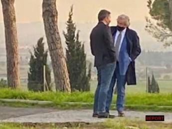 Galleria foto 'Servizi, parla autrice video Autogrill: “Vorrei incontrare Renzi”' - foto 1