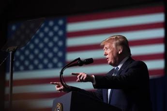 Galleria foto 'Trump sfida la storia: solo un presidente è tornato alla Casa Bianca dopo la sconfitta' - foto 1