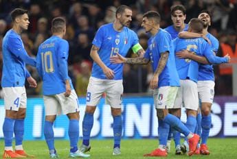Galleria foto 'Tv, ascolti: Italia-Albania vince la serata' - foto 1