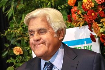 Galleria foto 'Tv Usa, Jay Leno ricoverato per ustioni dopo incendio' - foto 1