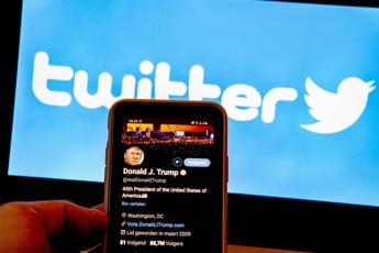 Galleria foto 'Twitter, Elon Musk: “Chiusura profilo Trump è stato grave errore”' - foto 1