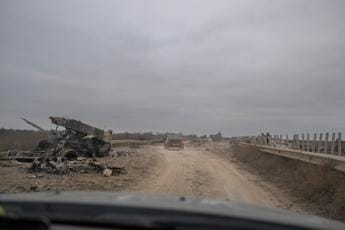 Galleria foto 'Ucraina, Kiev: “Russia ha lanciato missile nucleare con testata ‘fittizia’”' - foto 1