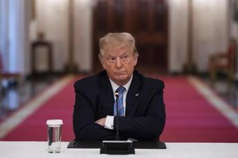 Galleria foto 'Usa, Trump oggi si candida ma repubblicani cercano nuovo leader' - foto 1