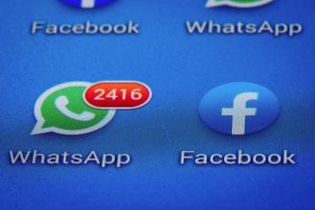 Galleria foto 'WhatsApp, arrivano i sondaggi: come farli, c’è il ‘trucco’' - foto 1