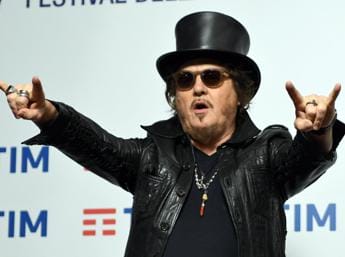 Galleria foto 'Zucchero: “A Sanremo da ospite? Non mi vogliono nemmeno in gara…”' - foto 1