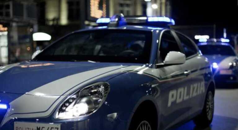 Chiede soldi a un coetaneo per acquistare droga: 17enne arrestato per estorsione a Taranto