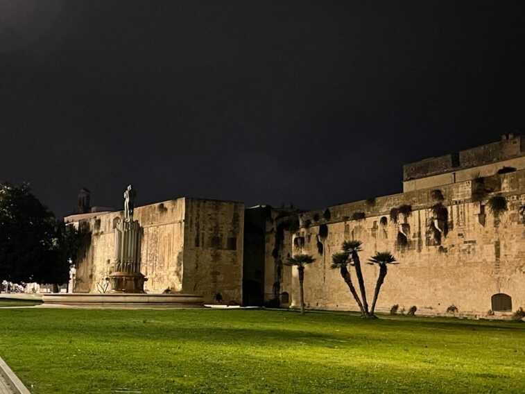 Lecce, il castello medievale è inutilizzato: il Comune lo restituisce al Demanio