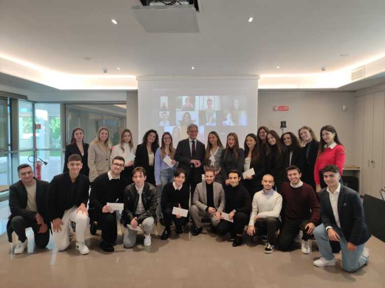 Megamark premia i “Giovani talenti”: consegnate 46 borse di studio. E per Natale “strenna” ai collaboratori