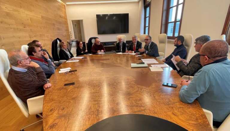 Bilancio regionale 2023: Piemontese e De Santis incontrano sindacati, Confindustria e Anci  -VIDEO