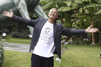 Ascolti tv, Fiorello al 16% e in prime time vince ‘Filumena Marturano’