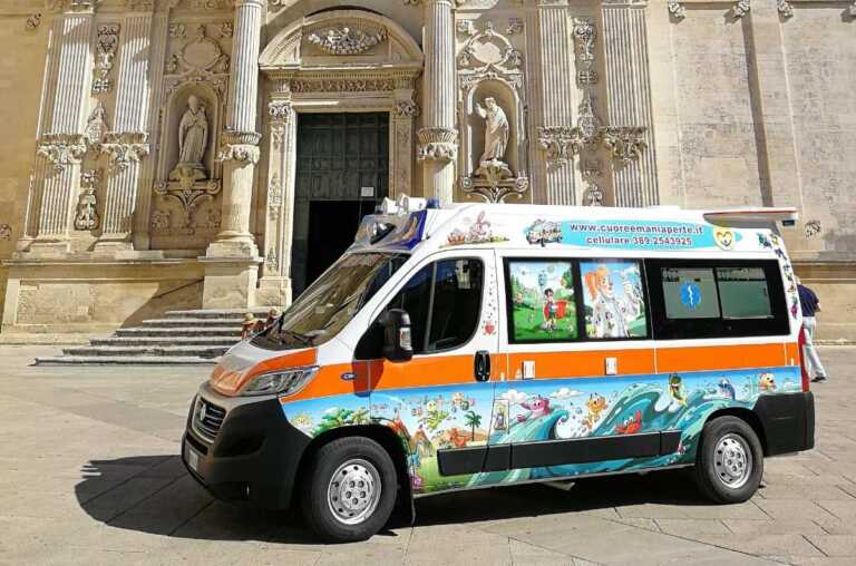 Lecce, ecco la nuova Bimbulanza: a inaugurarla il vescovo Seccia