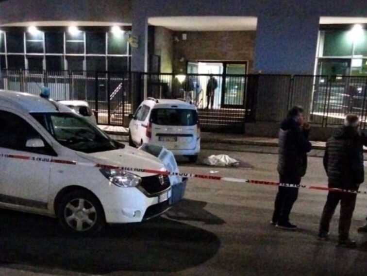 Altamura, dogo argentino azzanna una guardia: i carabinieri sparano e uccidono il cane