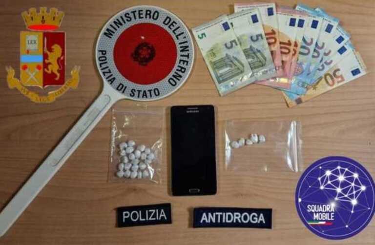 Sorpreso con 10 grammi di eroina nella stazione di Potenza: arrestato