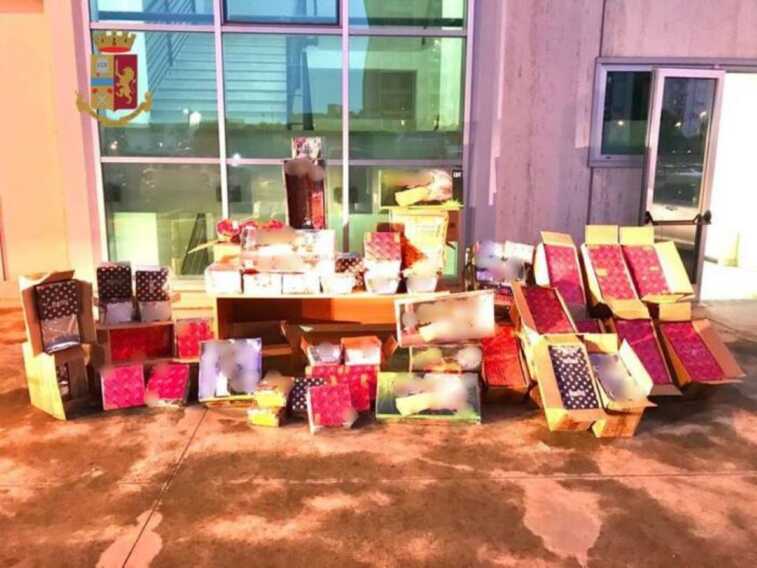Taranto, nasconde in casa 700 chili di fuochi d’artificio illegali: denunciato un 21enne