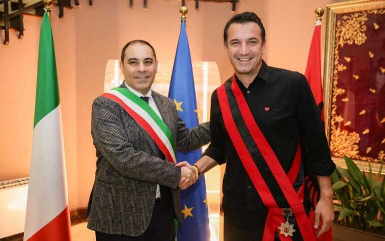 Taranto, siglato il protocollo d’intesa per il gemellaggio con Tirana