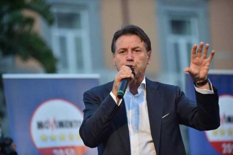 Conte a Bari: il leader del M5S incontrerà i percettori del Reddito di cittadinanza