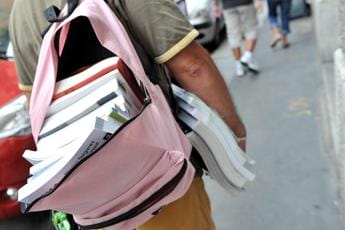 Manovra 2023, verso Bonus cultura legato a Isee e voto maturità