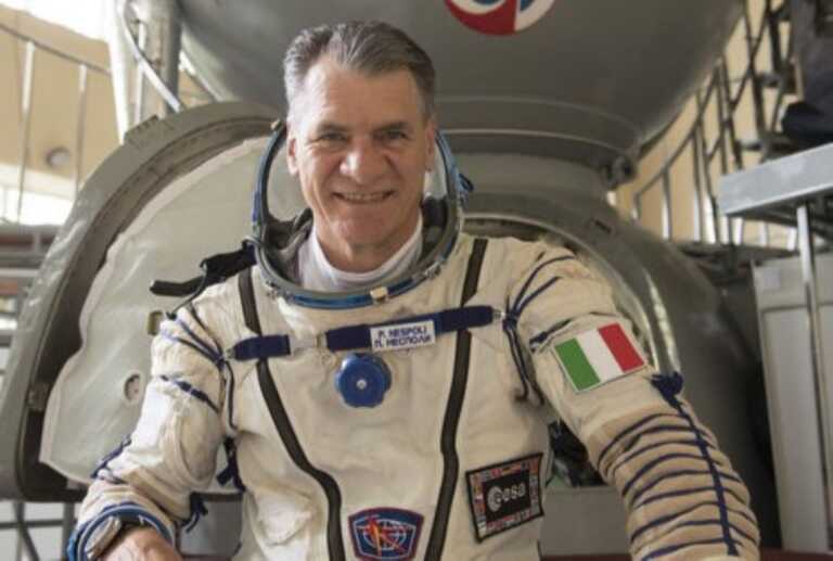 L’astronauta Paolo Nespoli a Bisceglie per presentare il suo romanzo
