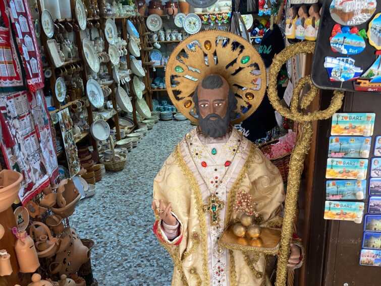 Bari, fervono i preparativi per San Nicola: le limitazioni al traffico – VIDEO