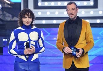 Sanremo 2023, Amadeus: “Madame finché non colpevole è innocente e in gara”
