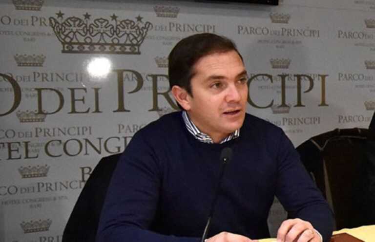 Pd, Pagano: «Calenda senza coerenza. Qui prese solo 1,6% di voti»