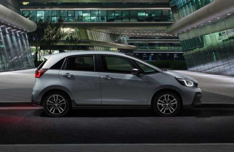Honda rinnova la gamma Jazz e:Hev con la versione Advance Sport