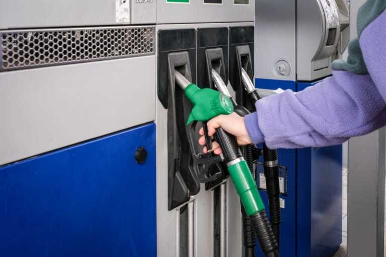 Galleria foto 'Carburanti, revocato il secondo giorno di sciopero' - foto 1