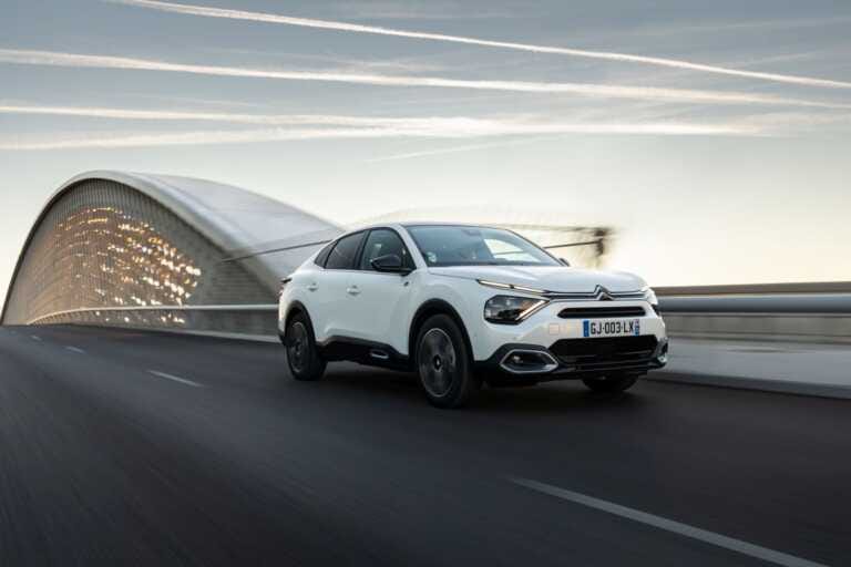 In arrivo la nuova Citroen e-C4 X, 100% elettrica