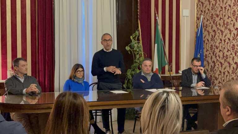 San Severo, dalla Regione 3,5 mln per rimuovere 17mila tonnellate di rifiuti: «Disinneschiamo bomba ecologica» – VIDEO