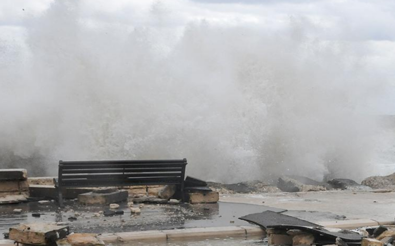 Allagamenti, trombe d’aria e mareggiate: a Bari boom di eventi estremi in 12 anni