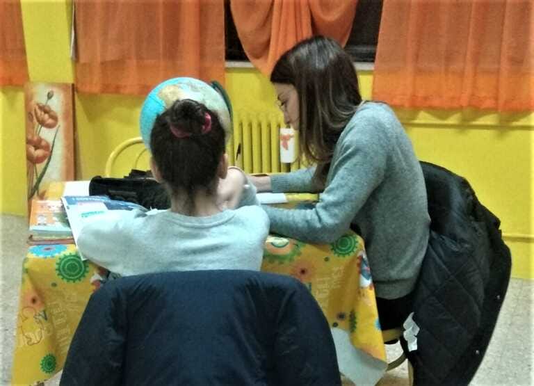 Dodicenne bullizzata dal branco a Taranto: salvata dai volontari al doposcuola