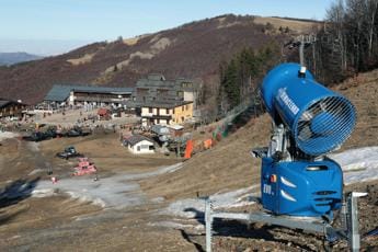 Galleria foto 'Appennino senza neve, almeno 50 milioni di danni' - foto 1