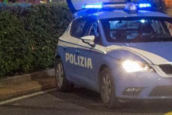 Galleria foto 'Arezzo, uomo ferito da colpo d’arma da fuoco in strada' - foto 1