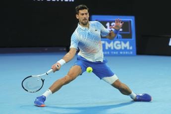 Galleria foto 'Australian Open, Djokovic vince ma ginocchio ha problemi' - foto 1