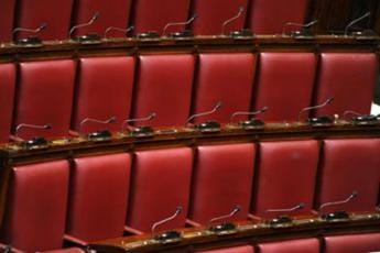 Galleria foto 'Camera, online redditi deputati: Tremonti e Soumahoro agli antipodi' - foto 1