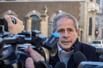 Galleria foto 'Covid, Crisanti: “E’ sparito più del Pd grazie ai vaccini”' - foto 1