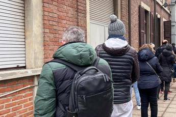 Galleria foto 'Covid oggi Emilia, 5.350 contagi e 77 morti: ultimo bollettino settimana' - foto 1