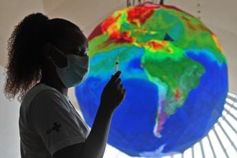 Galleria foto 'Covid, Oms: “Continua a essere emergenza di sanità pubblica”' - foto 1