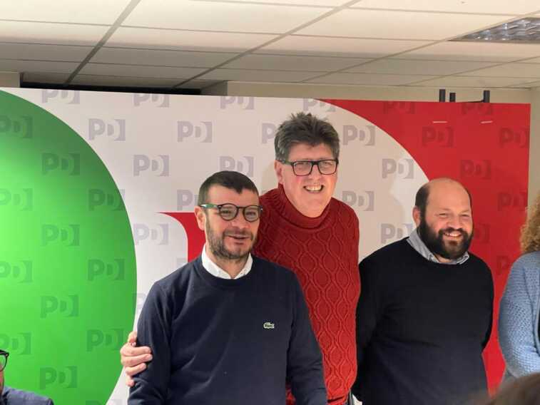 Pd Puglia, De Santis unico candidato alla segreteria: «Per un partito di giovani e che stia tra la gente»