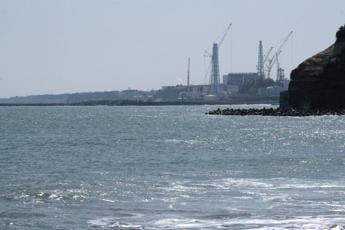 Galleria foto 'Fukushima, l’acqua della centrale finirà in mare' - foto 1