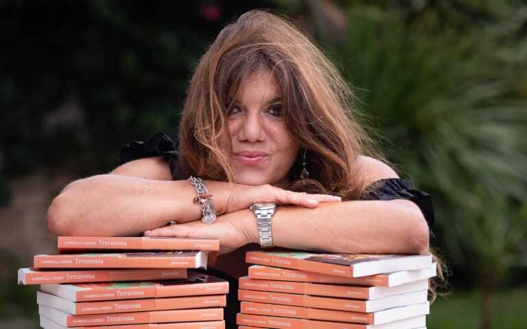 Gabriella Genisi racconta la sua Lolita Lobosco: «È un simbolo di cambiamento»