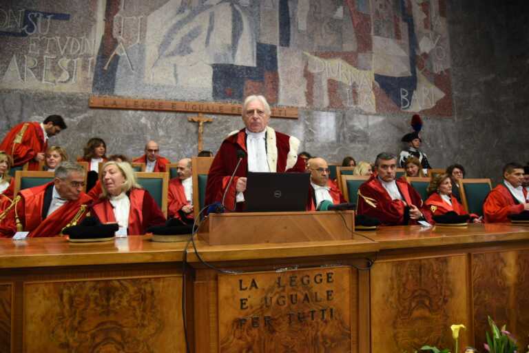 Bari, si inaugura l’anno giudiziario. Cassano: «Impossibile rinunciare alle intercettazioni» – VIDEO